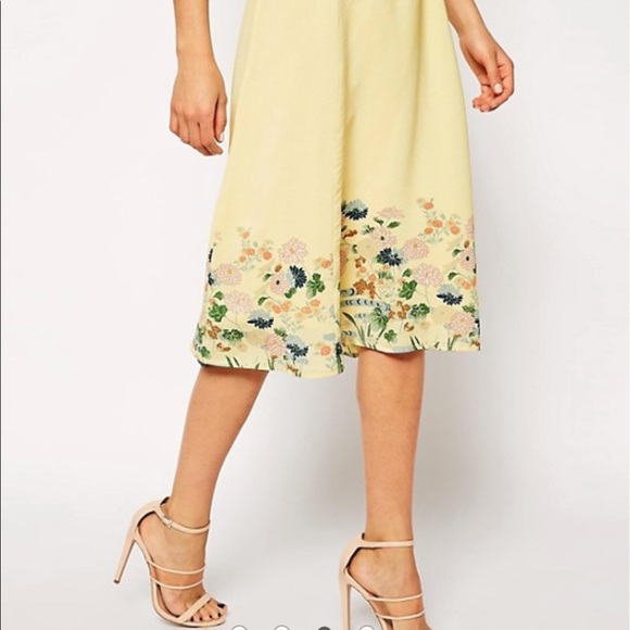 NWT ASOS Midi dress with floral border - Picture 3 of 8